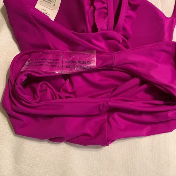 Dippin’ Daisy’s Size Medium one piece swimwear.  NWT - Picture 7 of 9